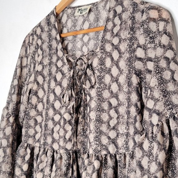 Show Me Your Mumu Medium‎ M Patterned Women's Lace Up Long Bell Sleeve Top - Picture 4 of 6